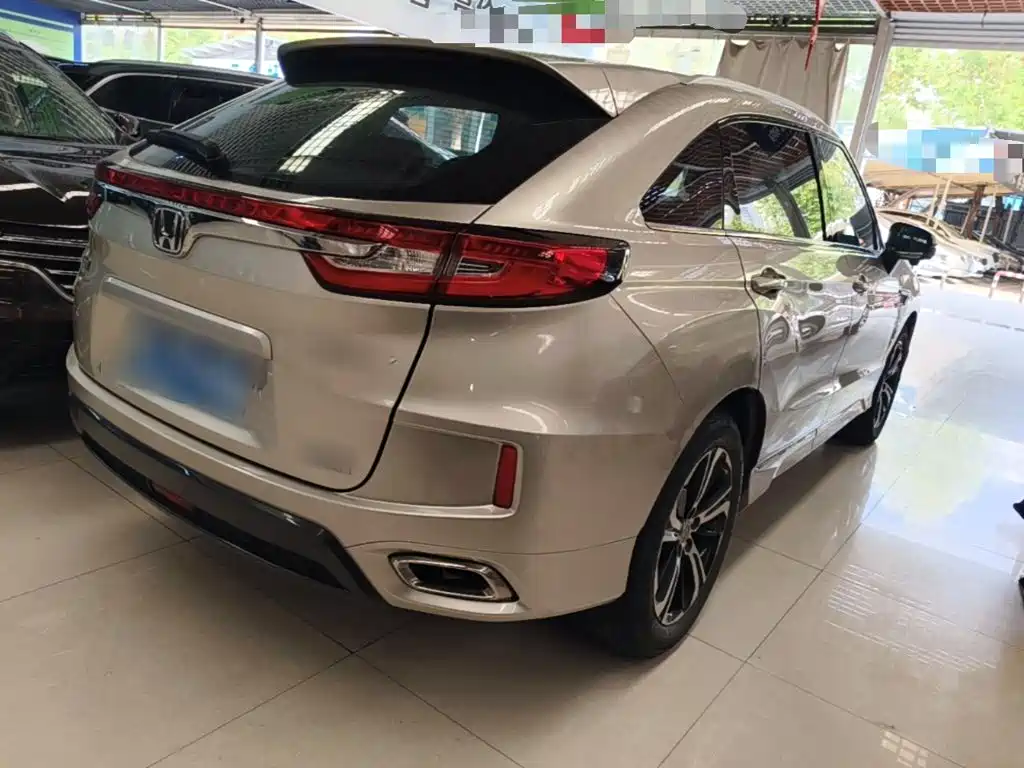 Honda UR-V — миниатюра 7
