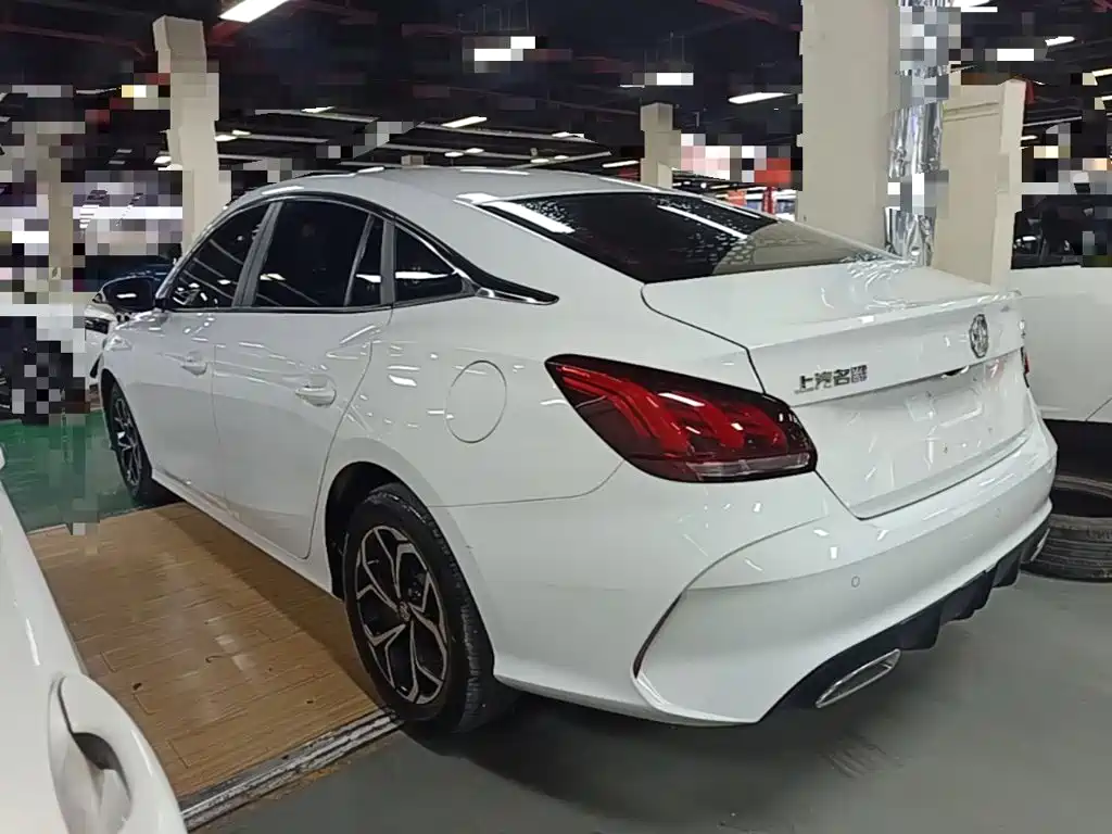 MG MG5 — миниатюра 5
