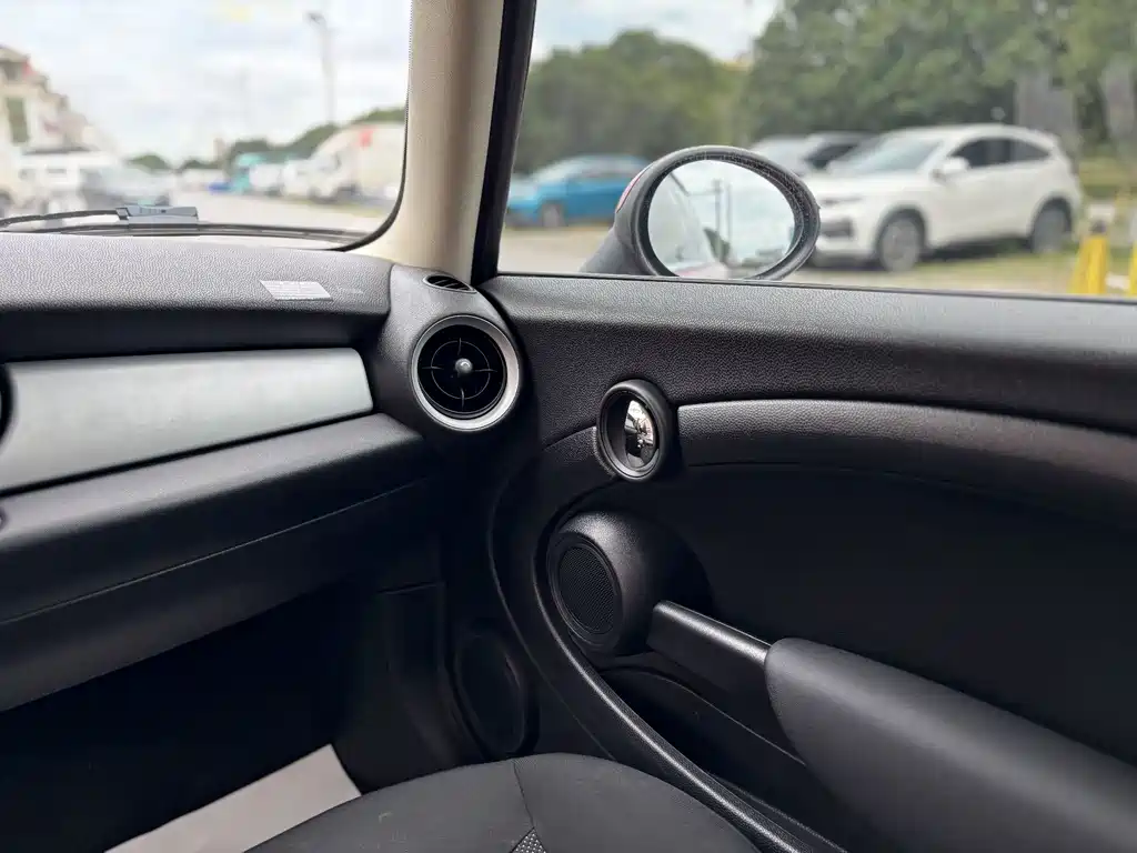 MINI Mini — миниатюра 16