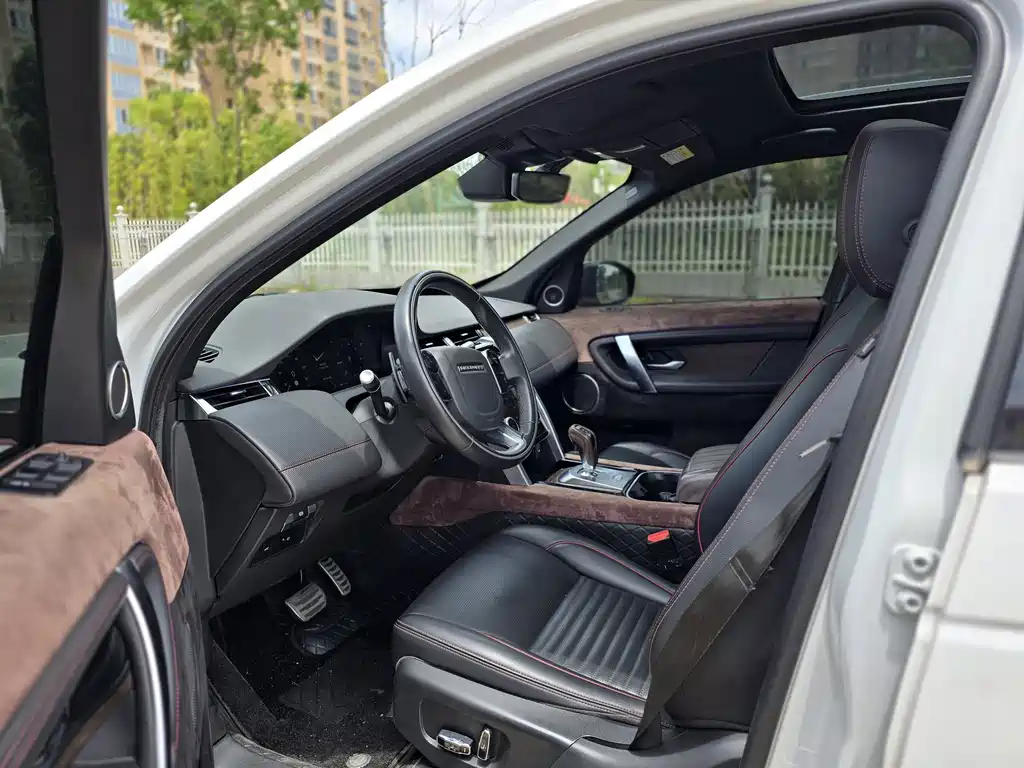 Land Rover Discovery Sport — миниатюра 5