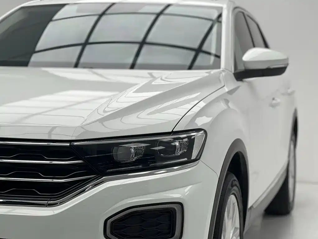 Volkswagen T-Roc — миниатюра 11