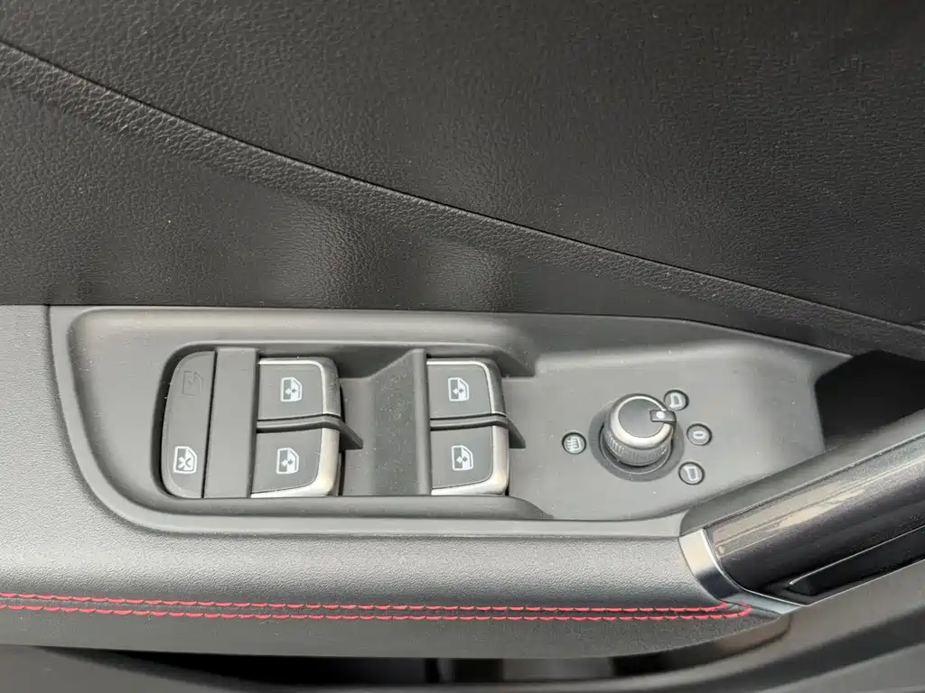 Audi Q2L — миниатюра 17