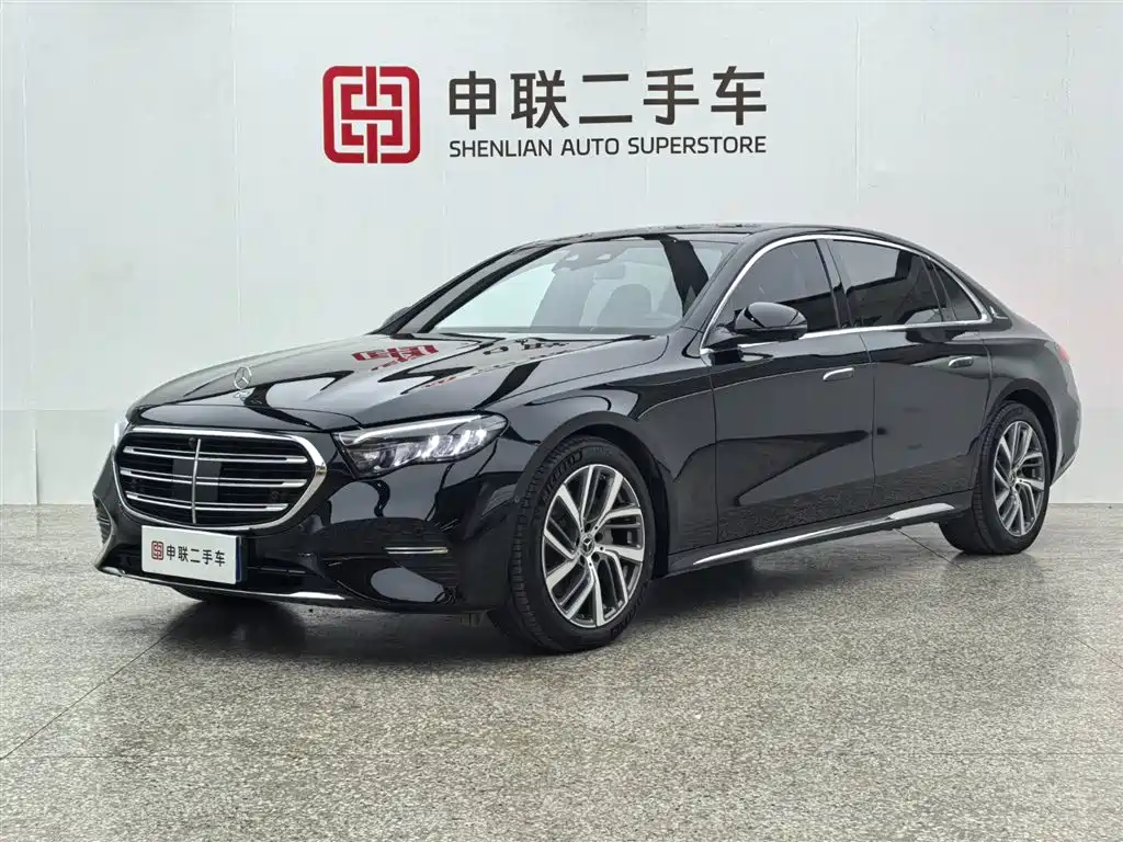 Mercedes-Benz E-Class 2025