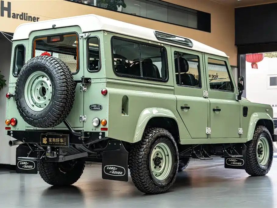 Land Rover Land Rover Defender