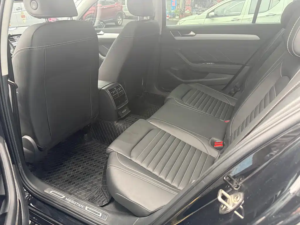 Volkswagen Magotan — миниатюра 11