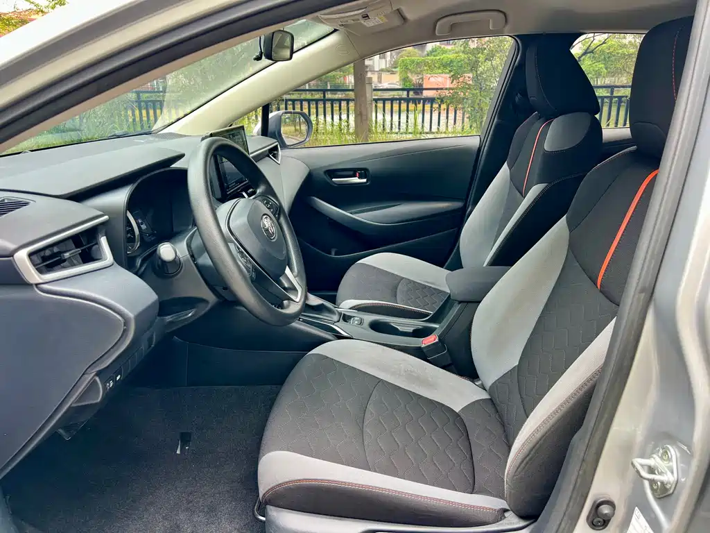 Toyota Corolla — миниатюра 4