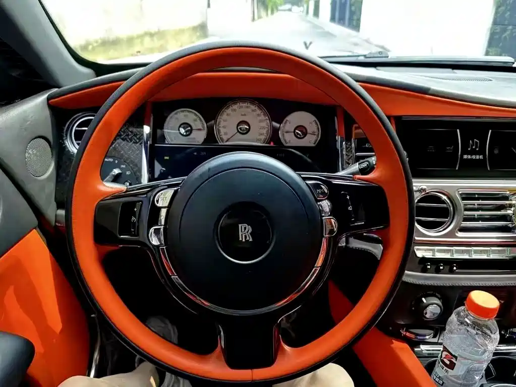 Rolls-Royce Wraith — миниатюра 8