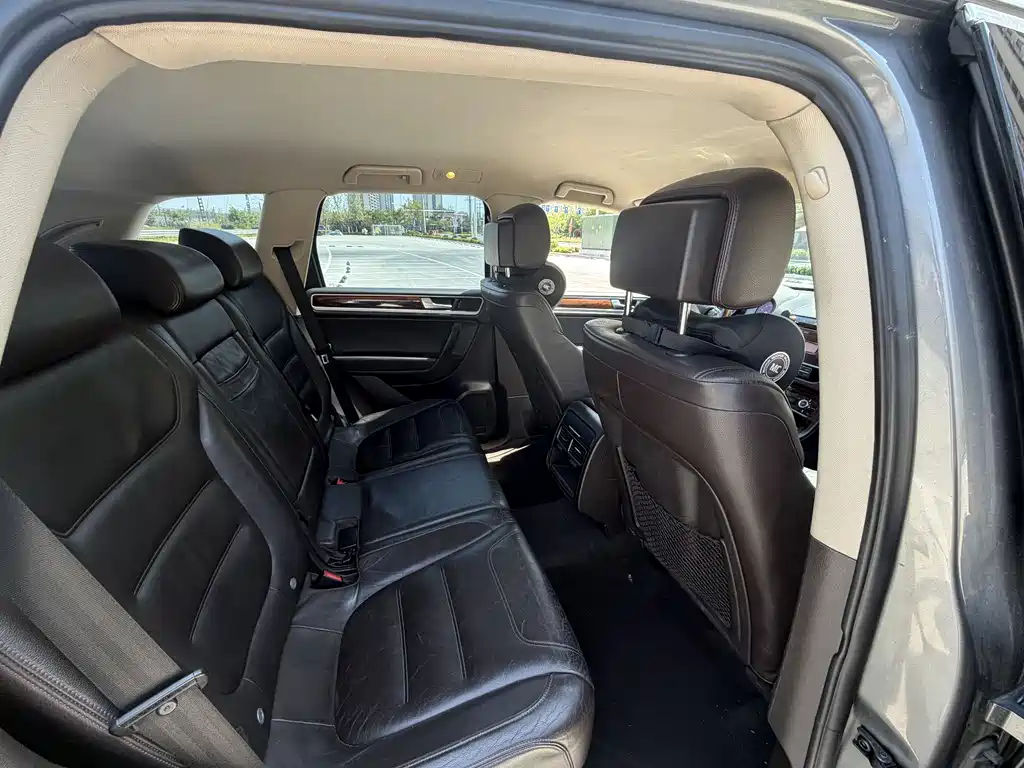 Volkswagen Touareg 2011 3.0TSI