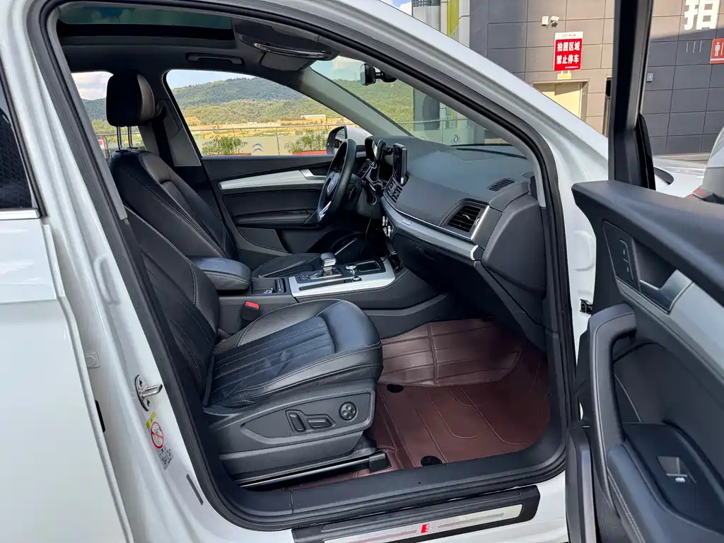 Audi Q5L — миниатюра 17