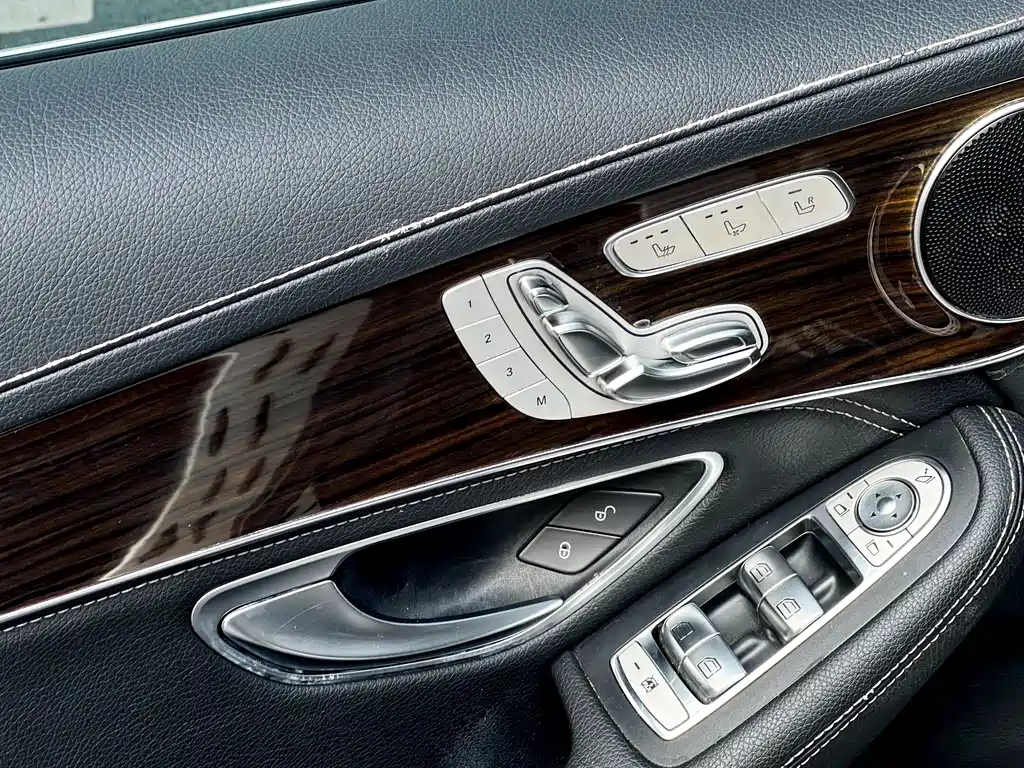 Mercedes-Benz GLC — миниатюра 8