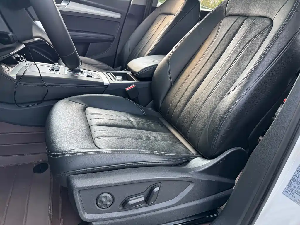 Audi Q5L — миниатюра 22