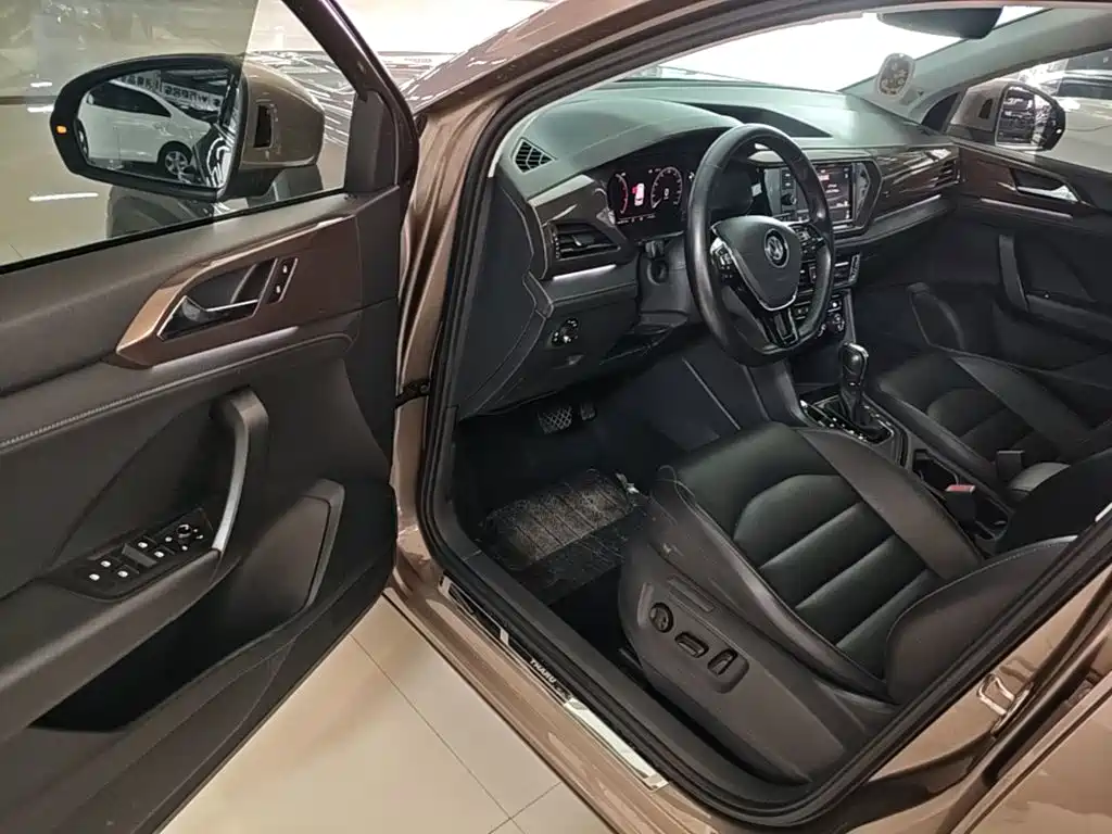 Volkswagen Tharu — миниатюра 16