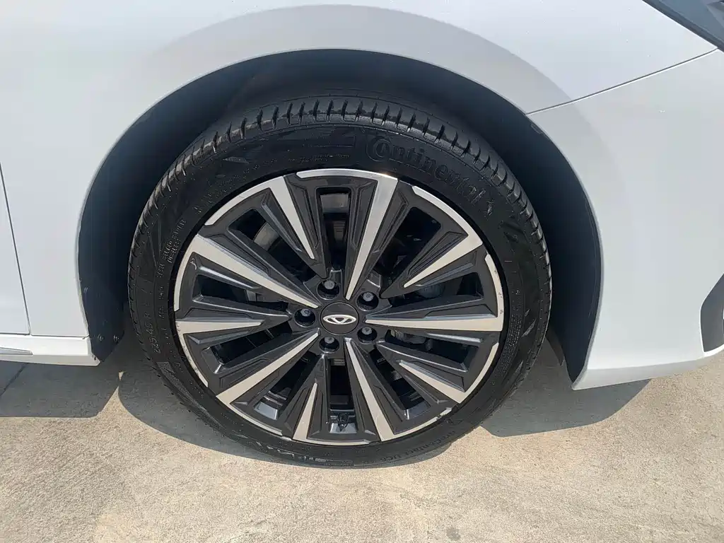 Chery Arrizo 8 — миниатюра 22