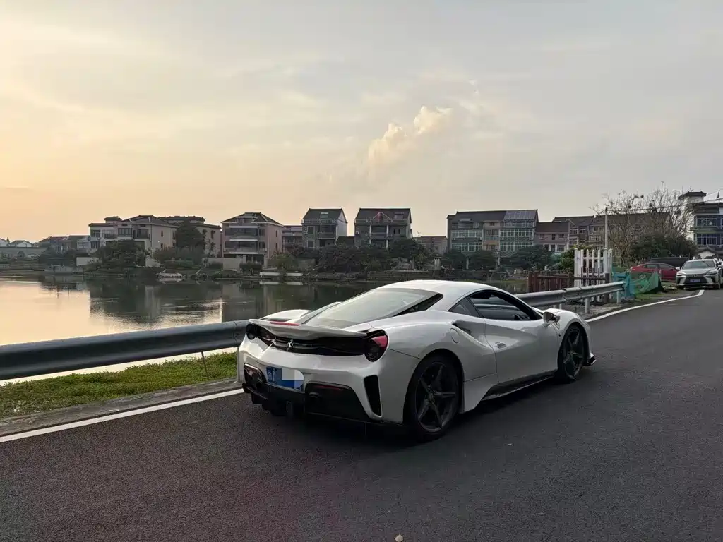 Ferrari 488 2015 488 GTB