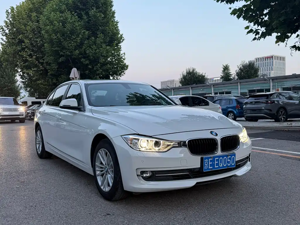 BMW 3 Series — миниатюра 3