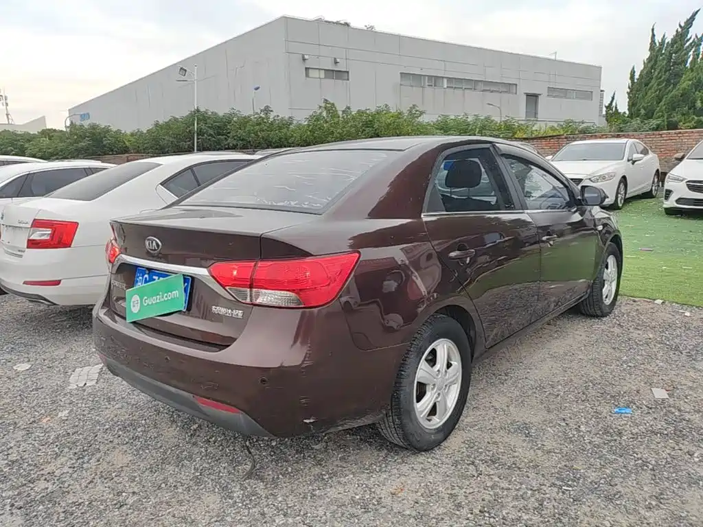 Kia Forte — миниатюра 7