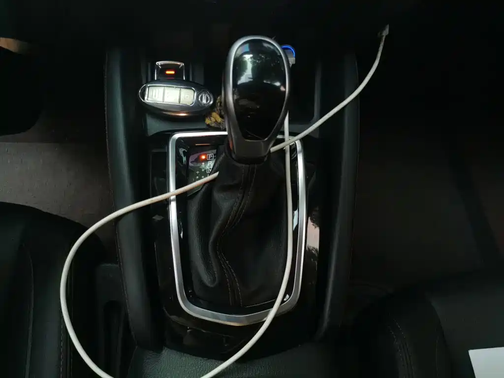 Nissan Qashqai — миниатюра 10