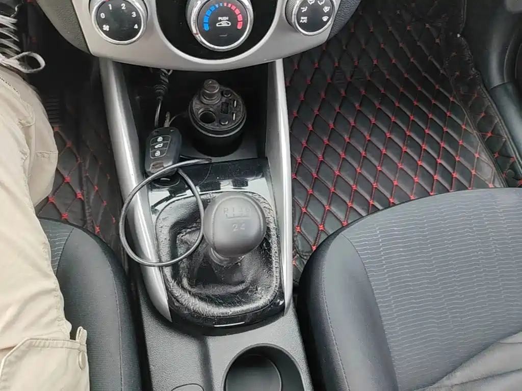 Kia Forte — миниатюра 14