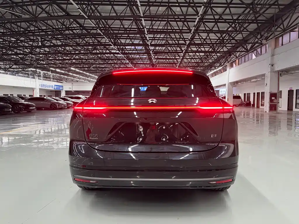 NIO ES6 — миниатюра 13