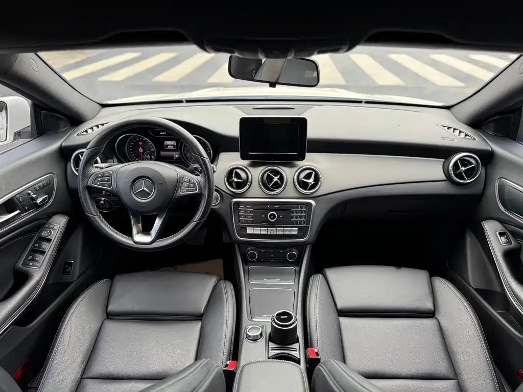 Mercedes-Benz CLA (Import) — миниатюра 9