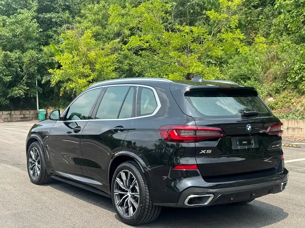 BMW X5 2019 xDrive40i M Sport
