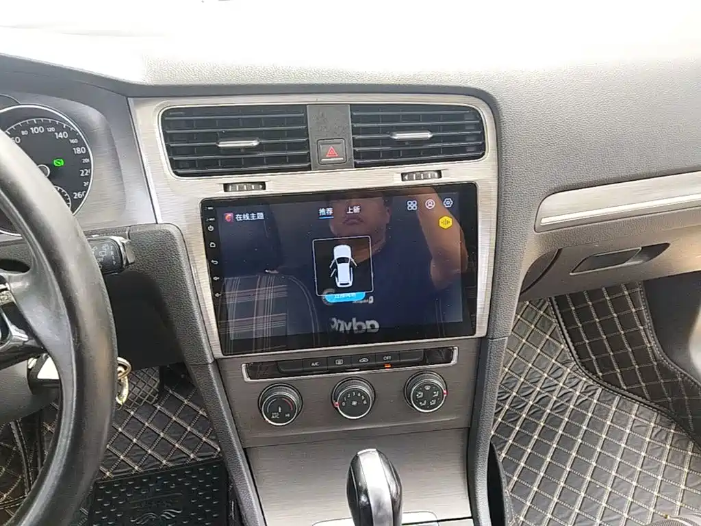 Volkswagen Golf — миниатюра 13