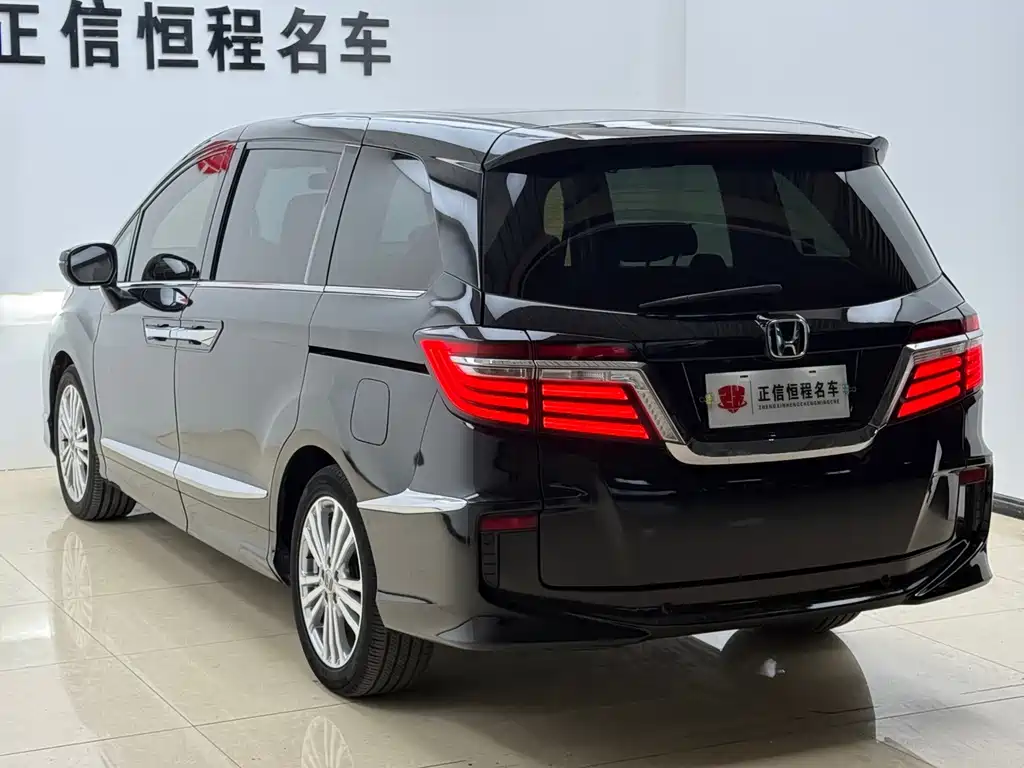 Honda Elysion — миниатюра 34