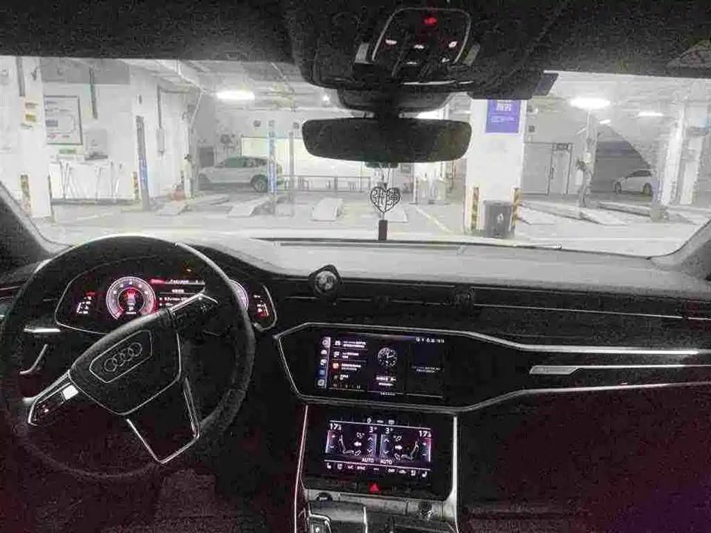 Audi A6L — миниатюра 9