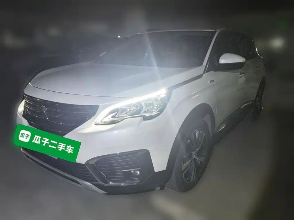 Peugeot 5008 — миниатюра 2