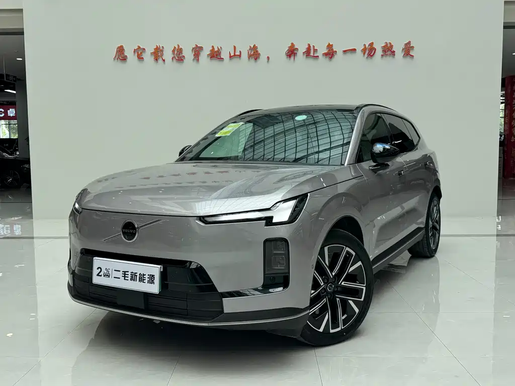 Volvo 沃尔沃XC70插电式混动 2025