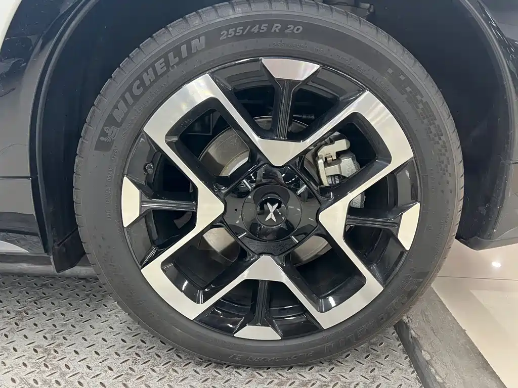 XPeng G7 — миниатюра 15