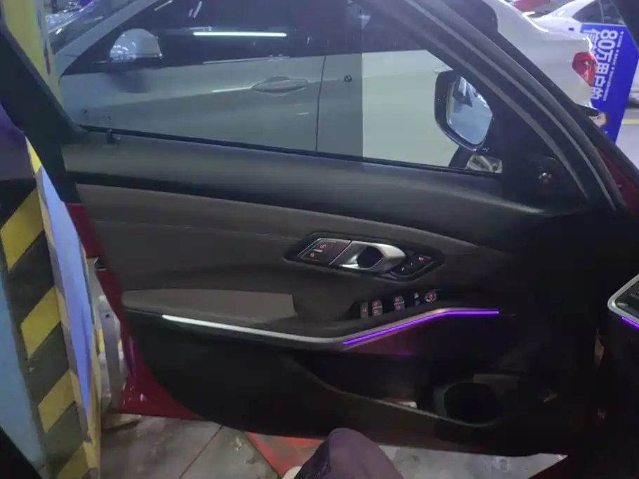 BMW 3 Series — миниатюра 7