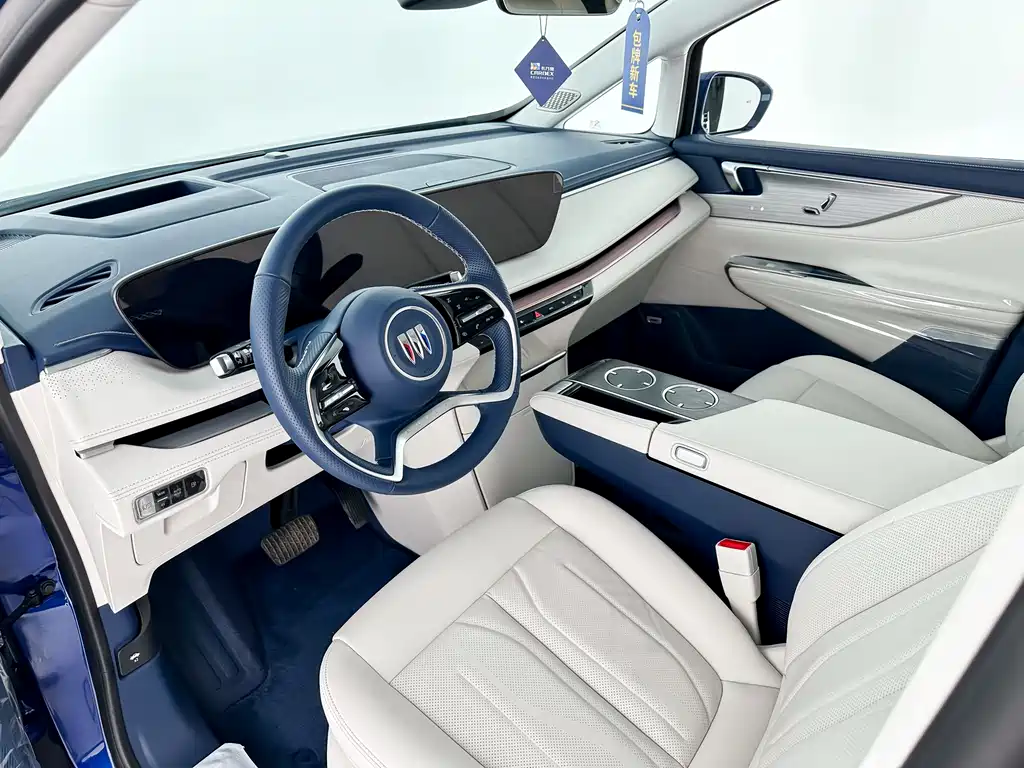 BUICK GL8 NEW ENERGY