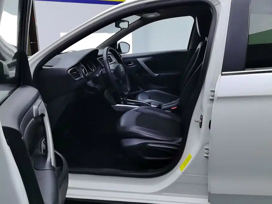 Citroen C3-XR — миниатюра 9