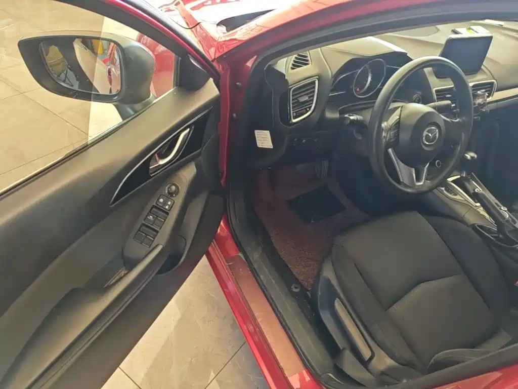 Mazda 3 Axela — миниатюра 16