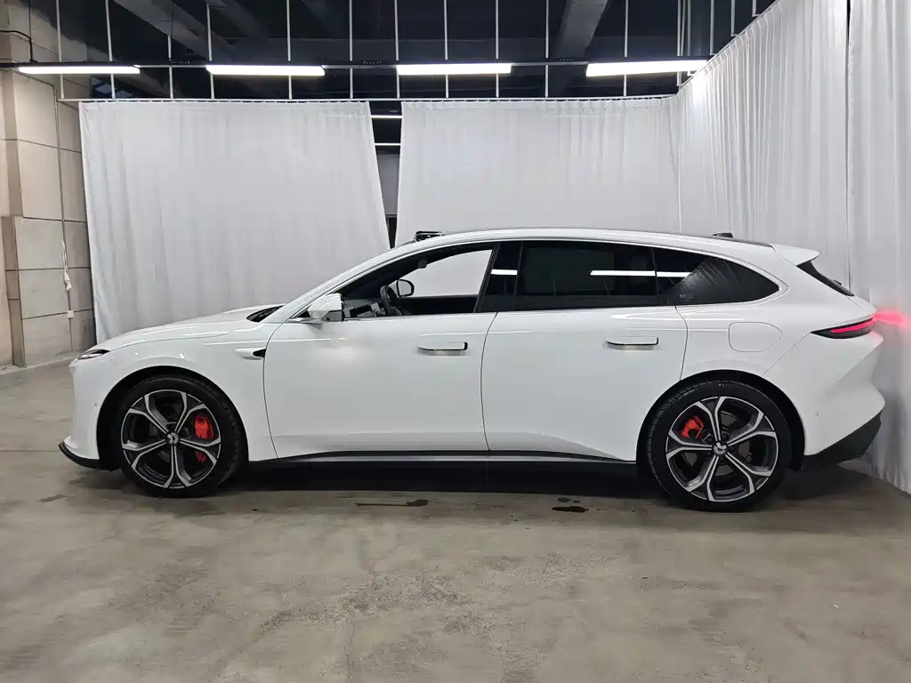 NIO ET5T — миниатюра 7