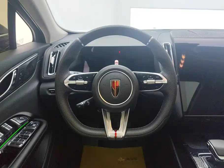 Hongqi Hongqi HS3 — миниатюра 15