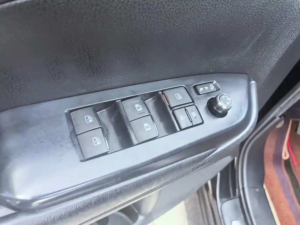 Toyota Highlander — миниатюра 20
