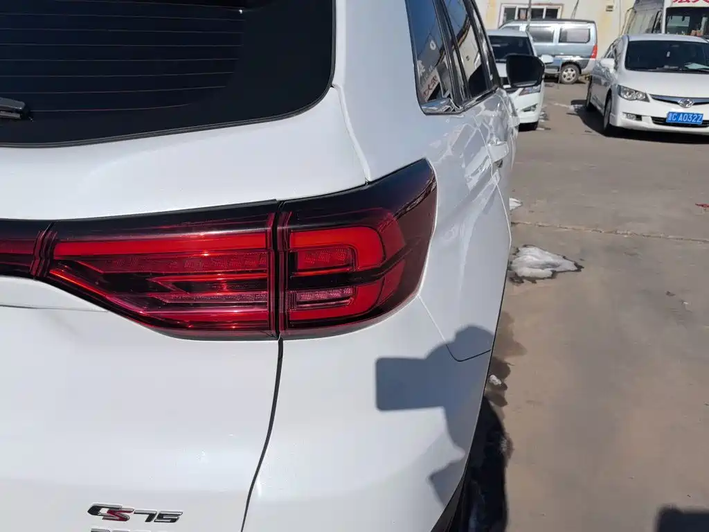 Changan CS75 — миниатюра 24