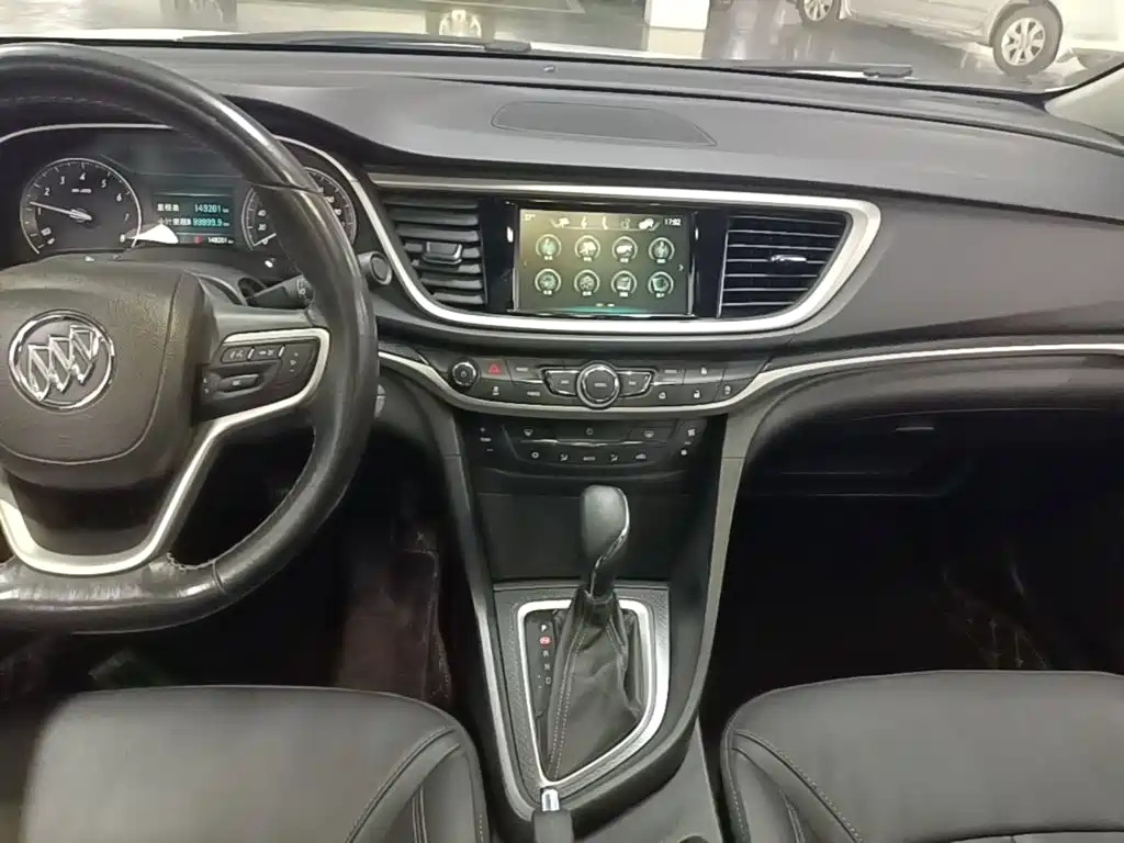 Buick Excelle — миниатюра 13