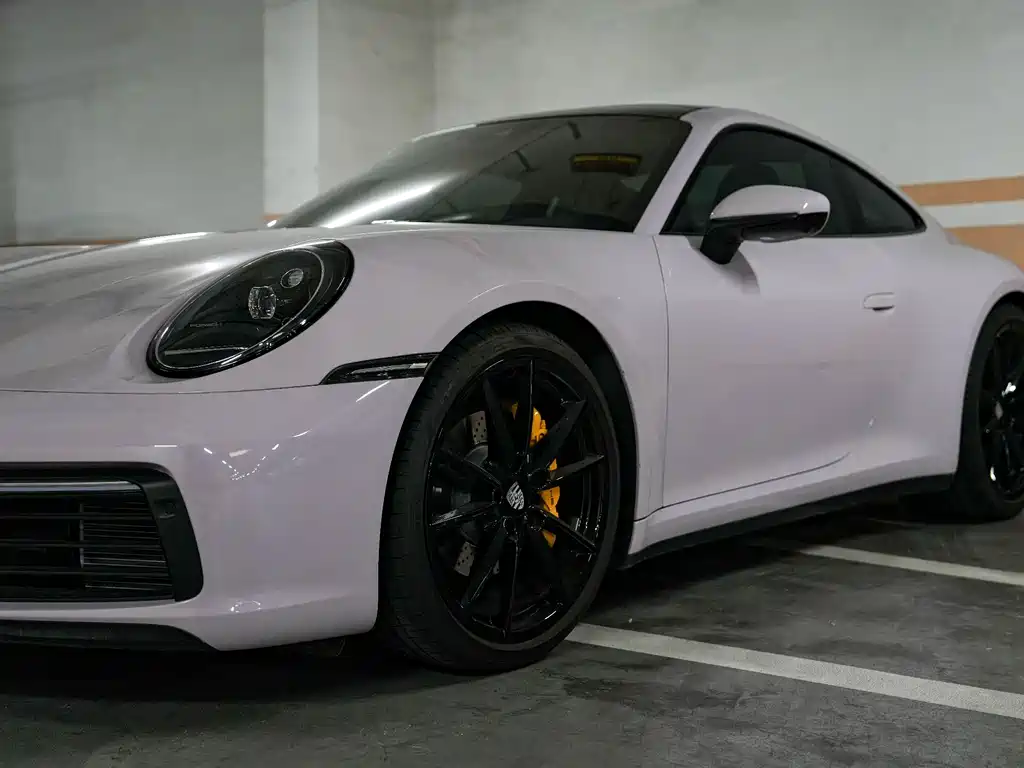 Porsche 911 2023 Carrera 3.0T