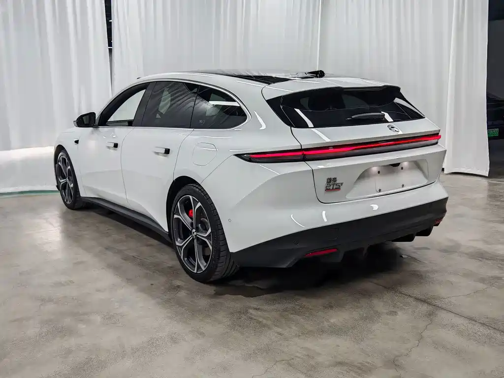 NIO ET5T — миниатюра 4