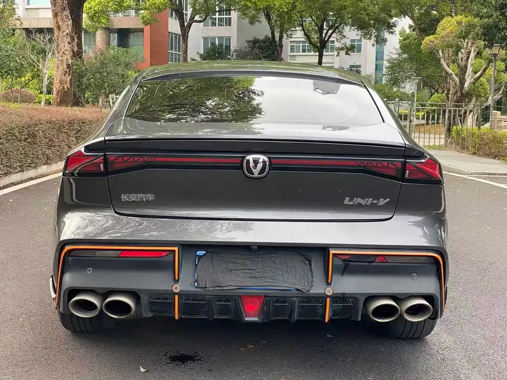 Changan UNI-V 2022 1.5T Sport