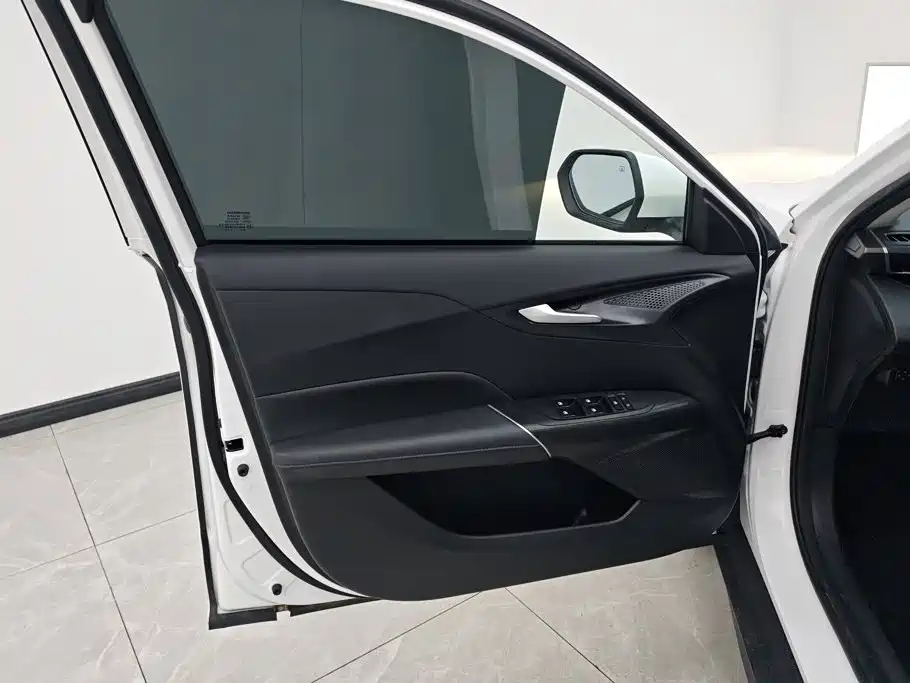 Changan Eado 2025 1.5T 500Bar Luxury