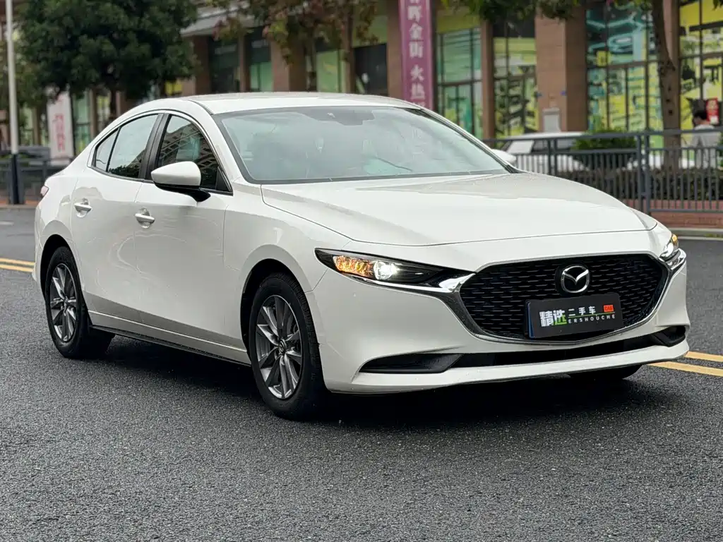 Mazda 3 Axela — миниатюра 3