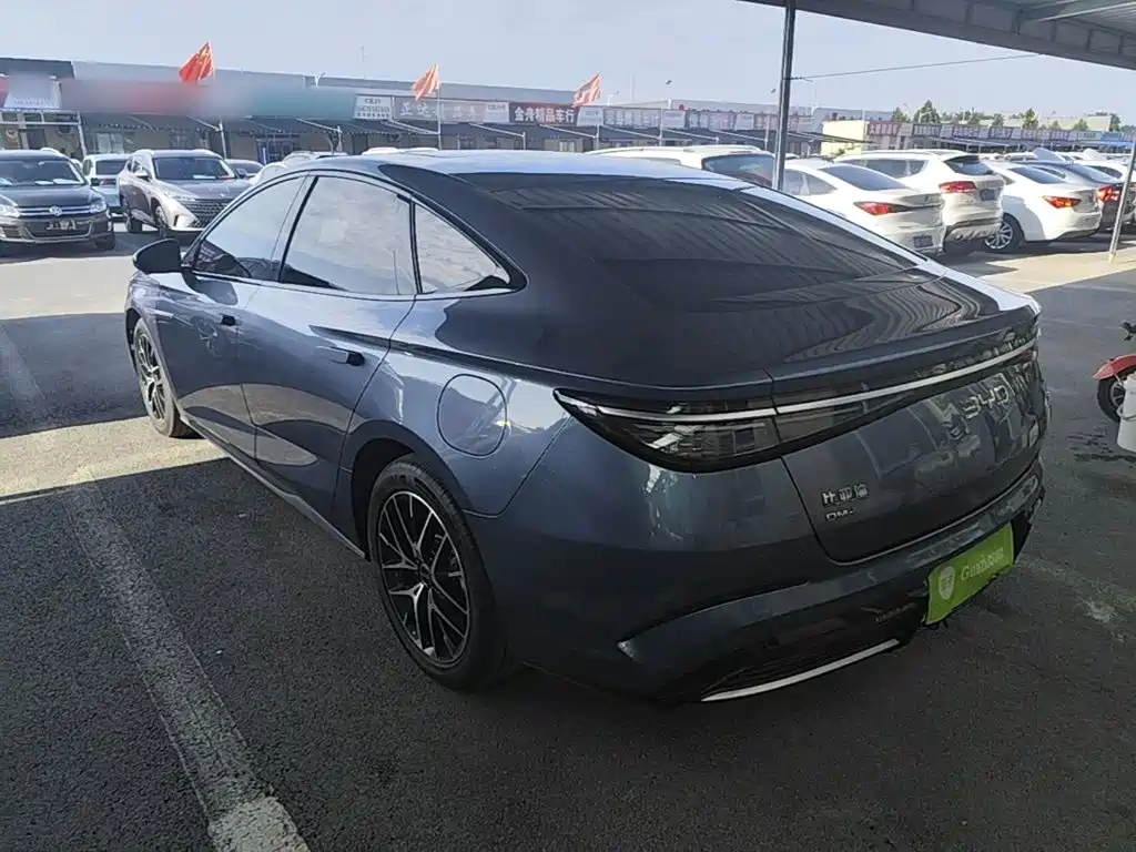 BYD Seal 2023 DM-i 1.5T 121km Flagship