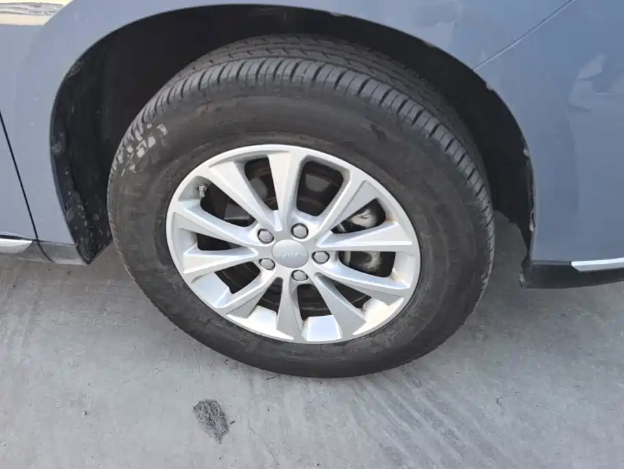 Haval M6 — миниатюра 6