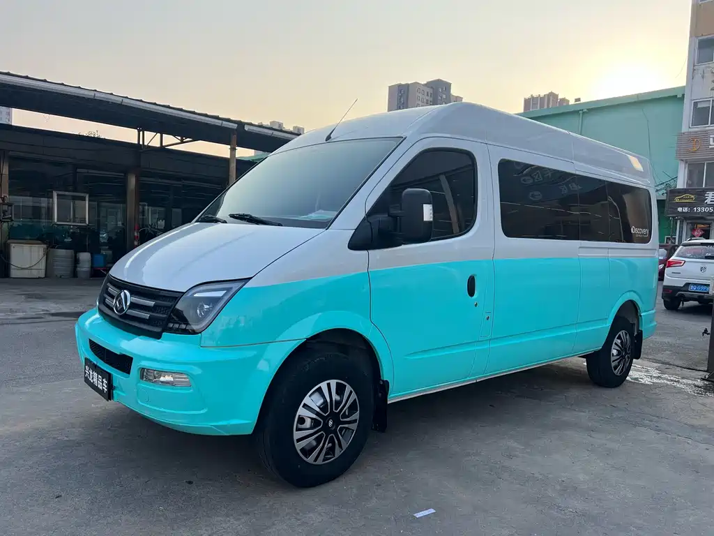 大通 V80 2023