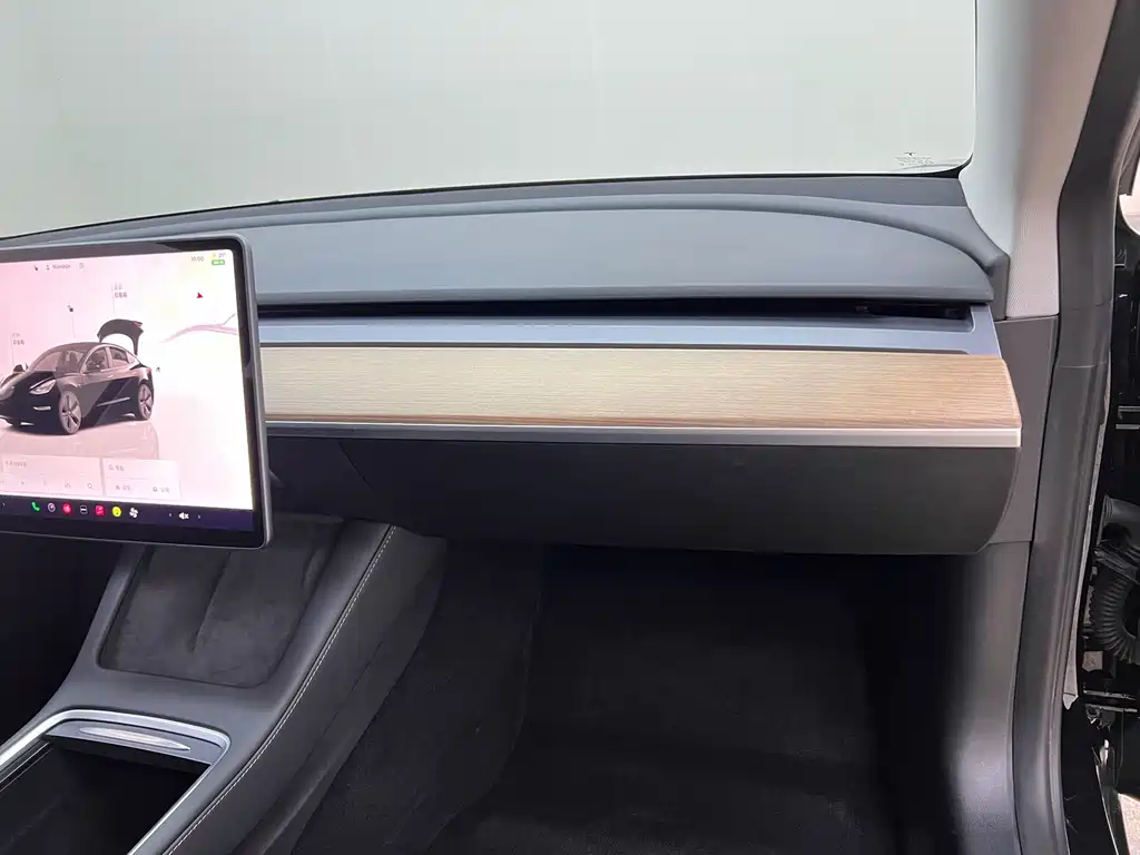 Tesla Model 3 — фотографии объявления, Фото 22