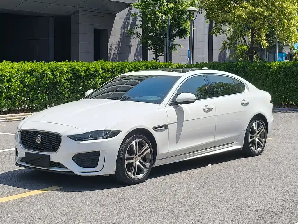 Jaguar XEL 2022